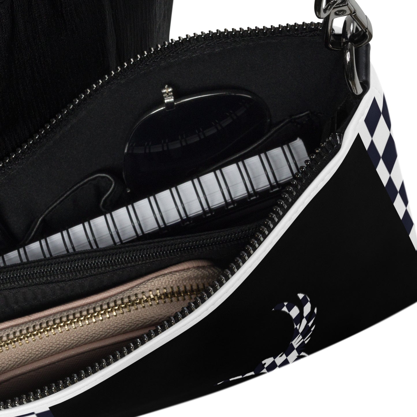 Mockup product with view inside the bag